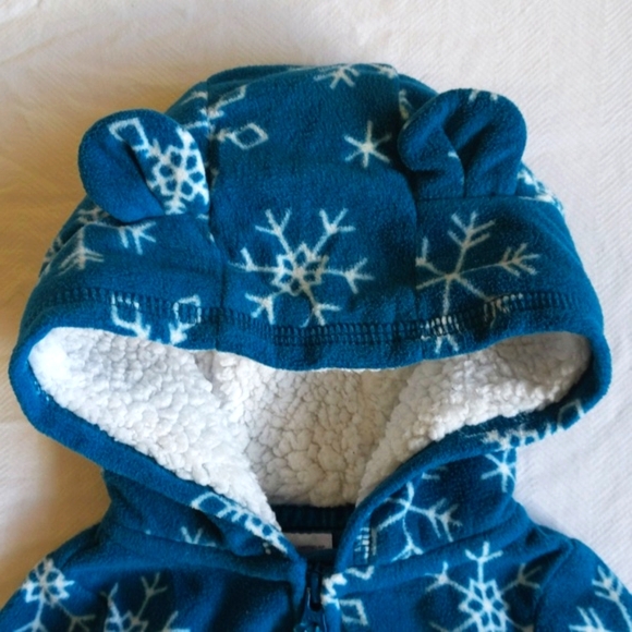 carter's teal snowflake fleece zip-up jumpsuit with lined hood size newborn baby - Picture 3 of 6